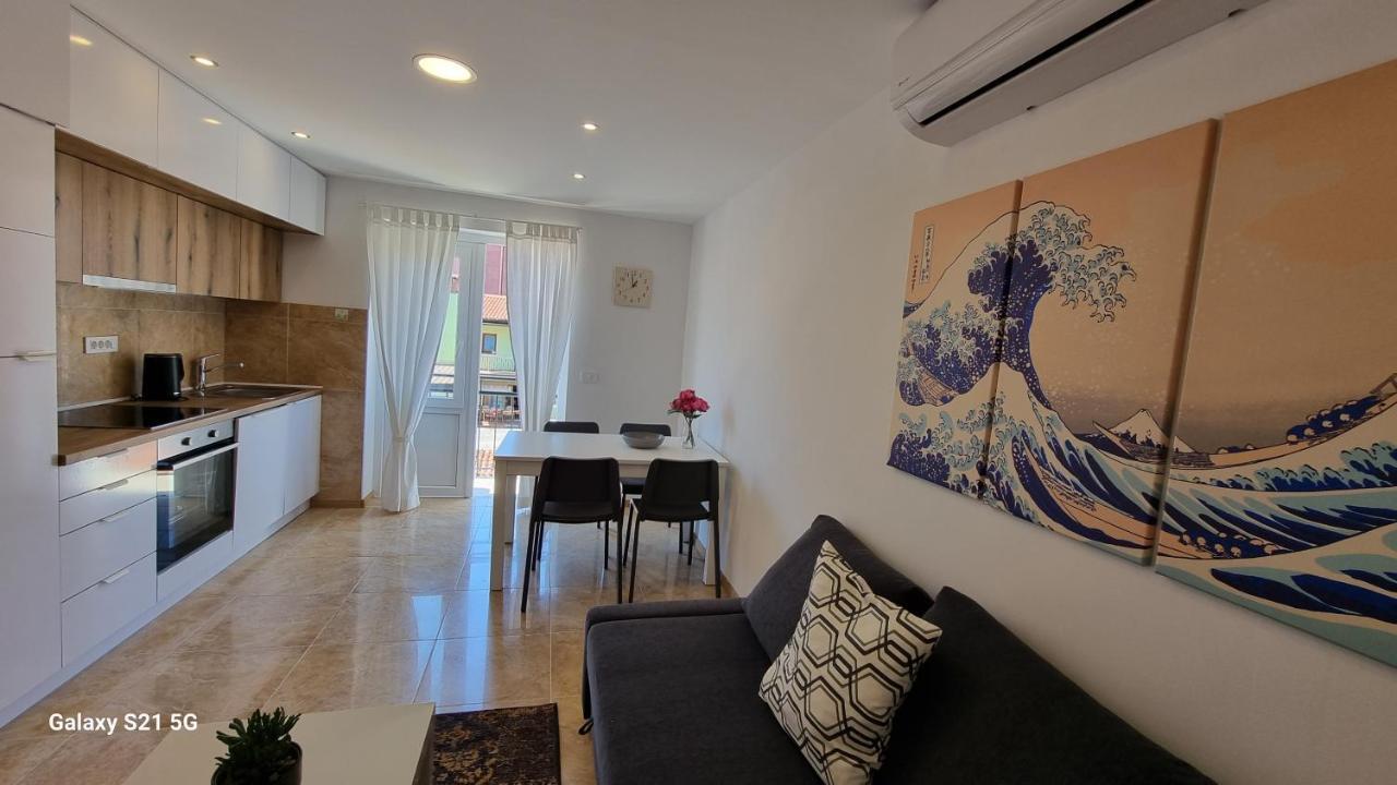 Apartment Rivarela Blu - Newly Renovated And Top Location Near Sea Novigrad Istria Eksteriør billede