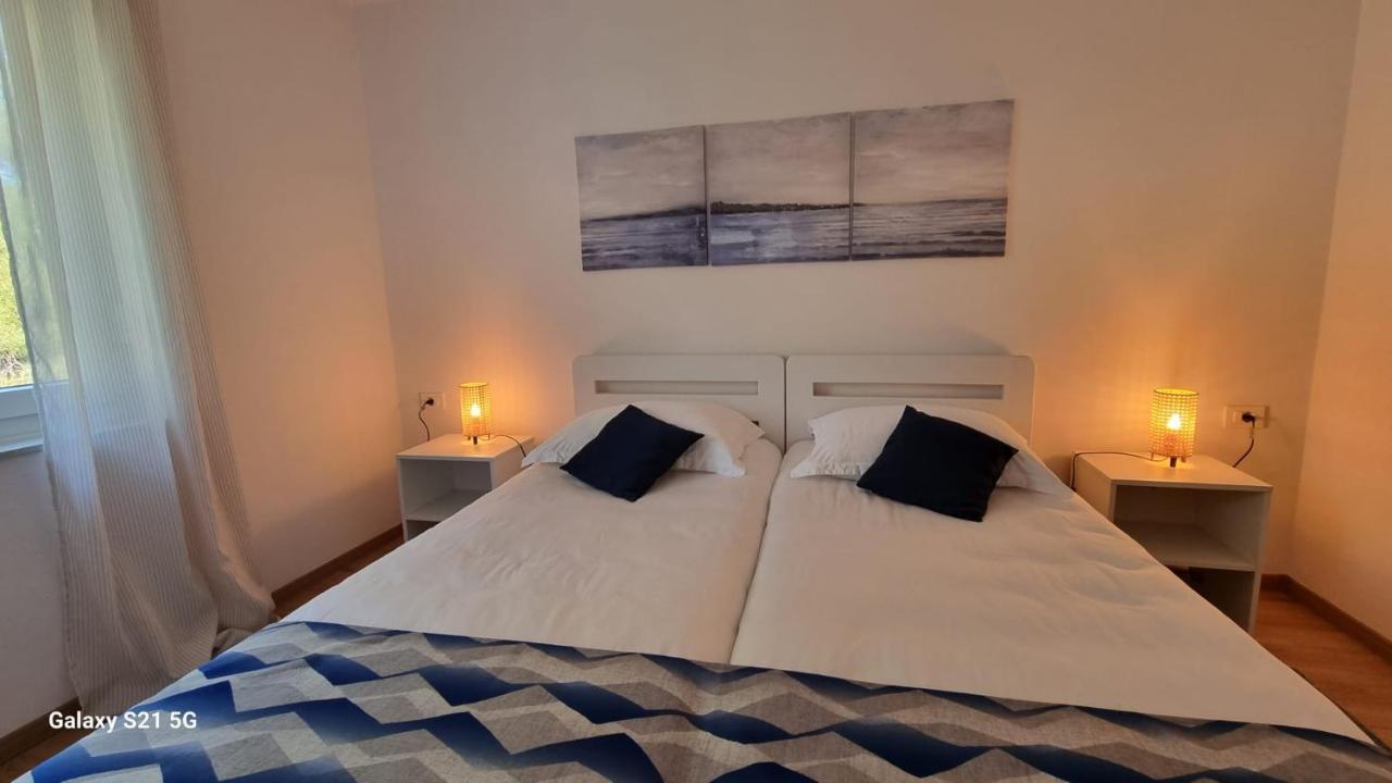 Apartment Rivarela Blu - Newly Renovated And Top Location Near Sea Novigrad Istria Eksteriør billede